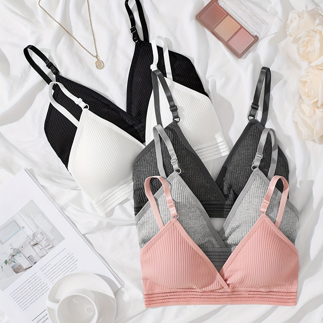 E-shop 5-teiliges Set Elegante Wireless-BHs, Bequemes Rippendesign, Atmungsaktives Weichgewebe, Verstellbare Träger, Casual-Unterwäsche