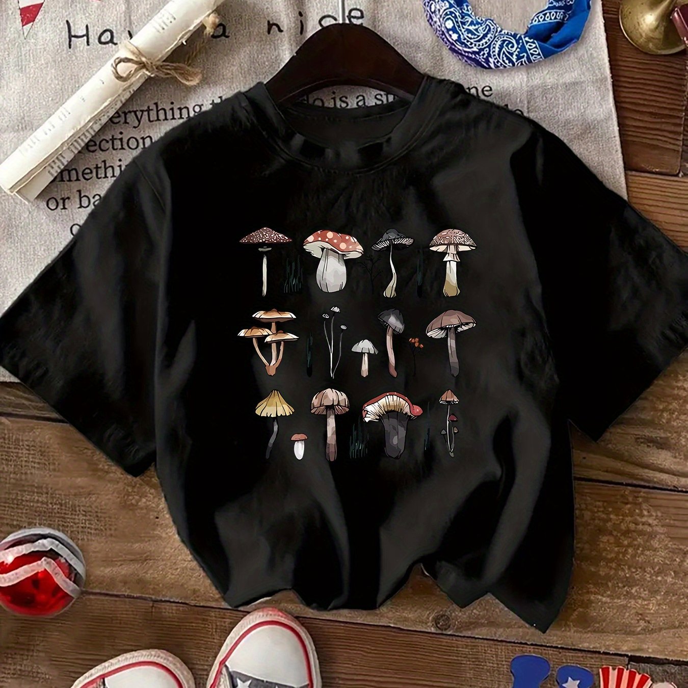TEMU Women's Casual Short Sleeve Crew Neck T-shirt With Colorful Geometric Mushroom Print - Breathable Top, Machine Washable Regular Fit Tee For