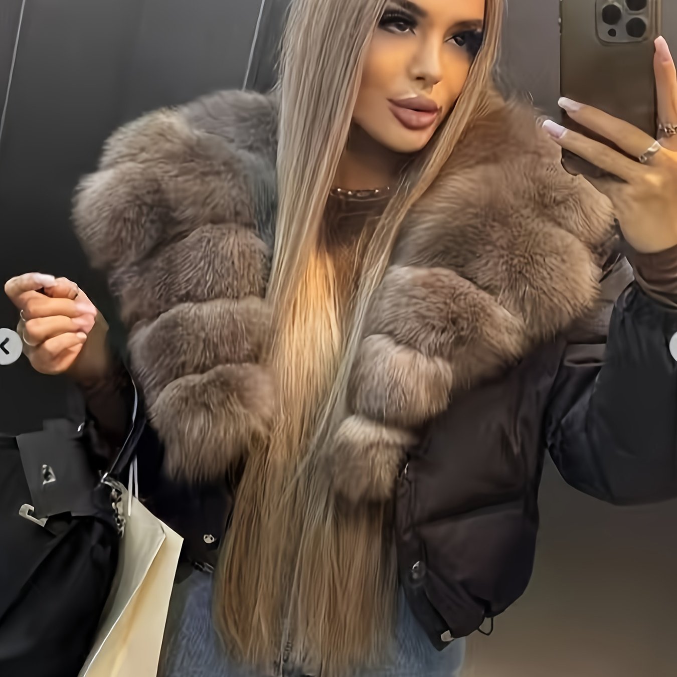 E-shop Leichter Luxus-Stil Großer Kragen Gepolsterter Mantel 2025 Herbst/Winter Warme Kurze Jacke, Europäischer Amerikanischer Stil Vielseitiger