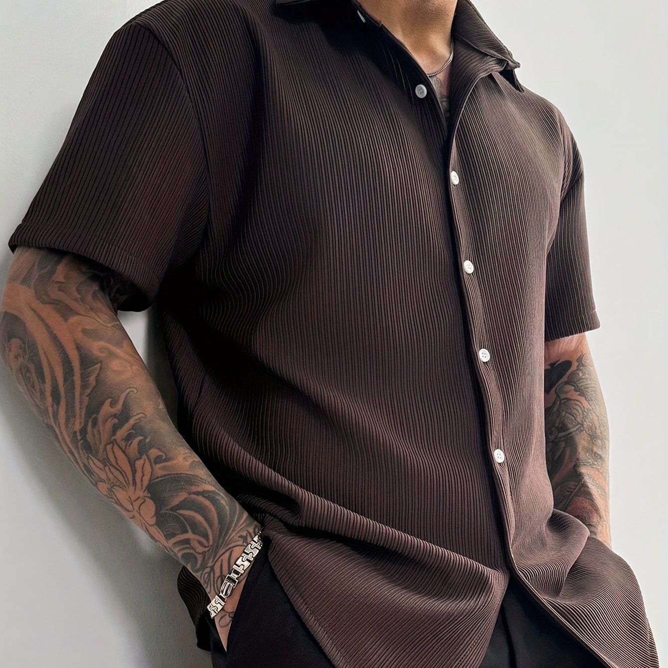 Image of Men's Ribbed Knit Shirt, Short-sleeved Lapel, Solid Color Textured Brown Shirt, Suitable For Casual Office Wear, Gift For Dad