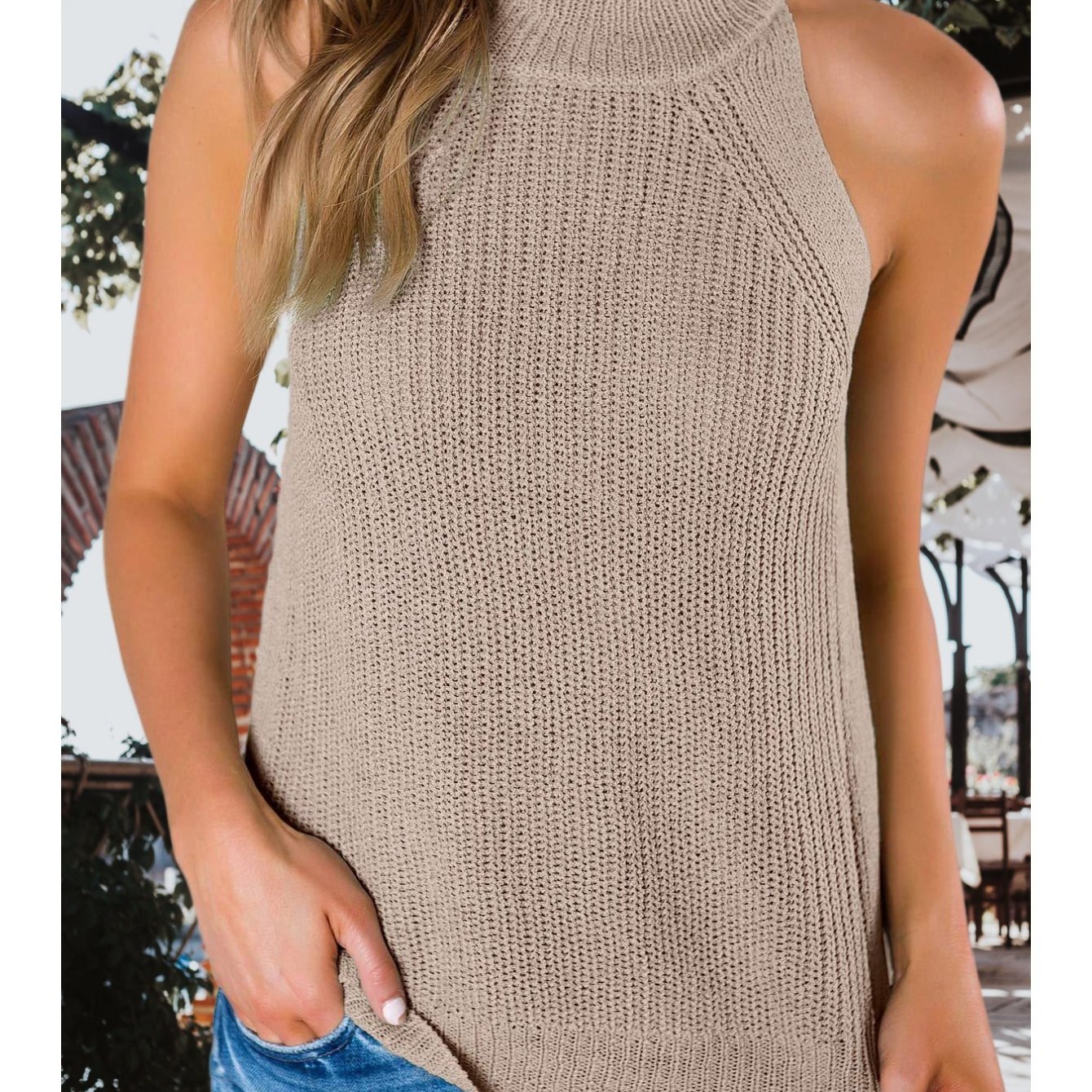 Casual Top For Women, Perfect For Daily Wear In And Summer, Featuring A Sleeveless Halter Racerback Design
