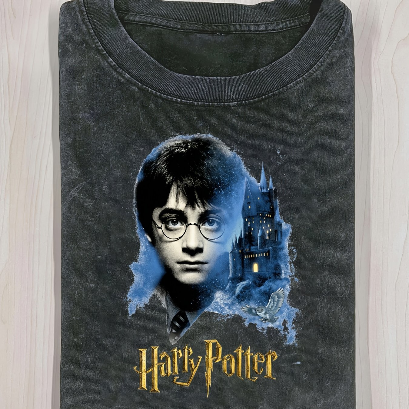 Image of Authorized By Warner ., Men' Oversized Graphic Tee, Harry Potter Hogwarts Hedwig, 100% Heavy Round Neck Casual Short-sleeved T-shirt, Fans Must, Designed For Mother's Day And Father's Day Gift Comics
