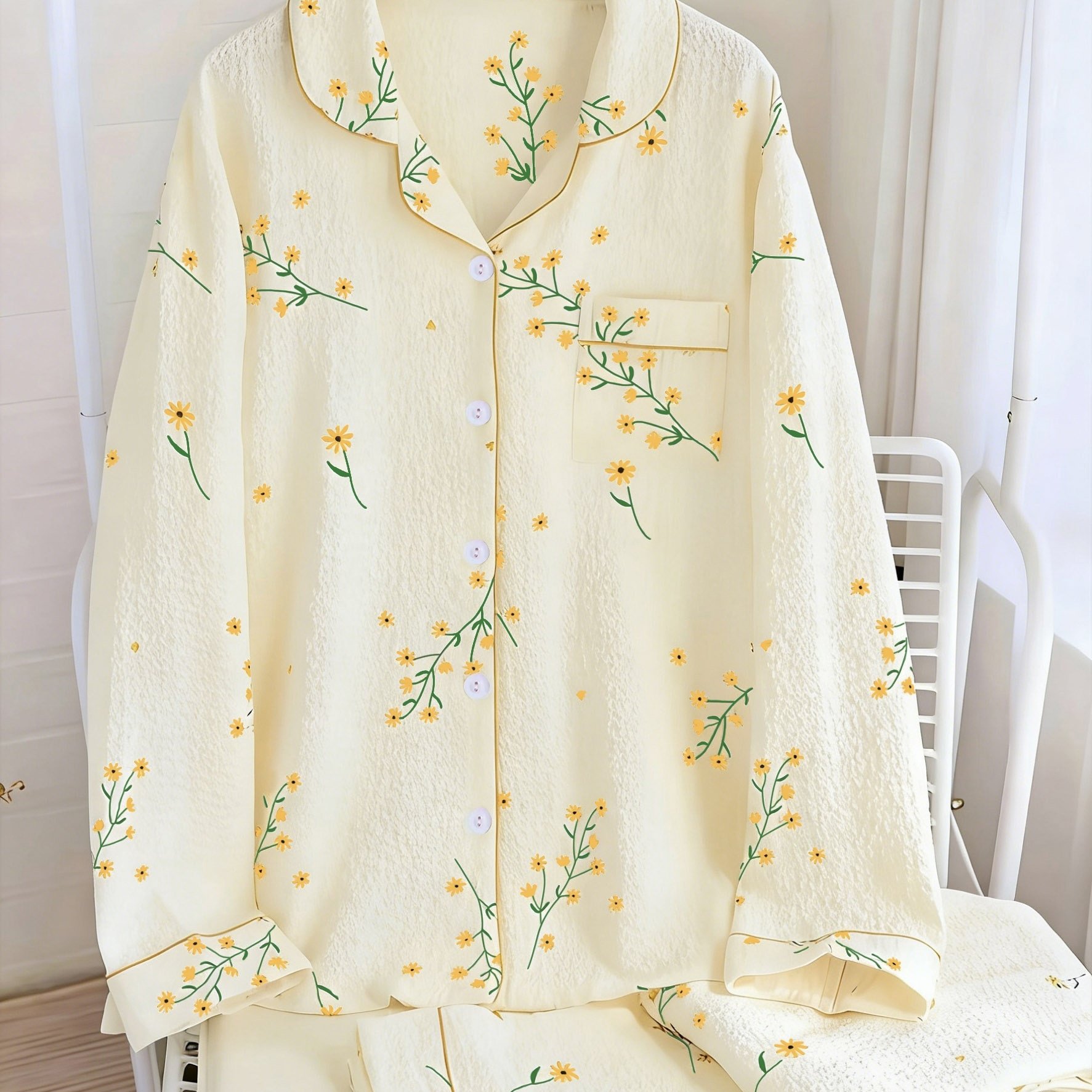 Image of Youth Bubble Wrinkle Floral Print Long Sleeve Long Pants Pajama Set, For Teenager, For Teenager
