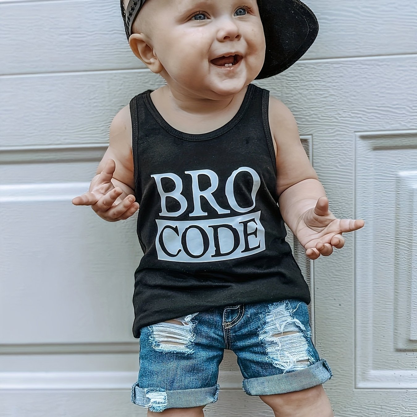 Image of 2pcss Set 0-2 Years Old New Fashionable Summer Boys' Vest Ripped Denim Shorts 2pcss Set Children's Outfit, For Outdoor