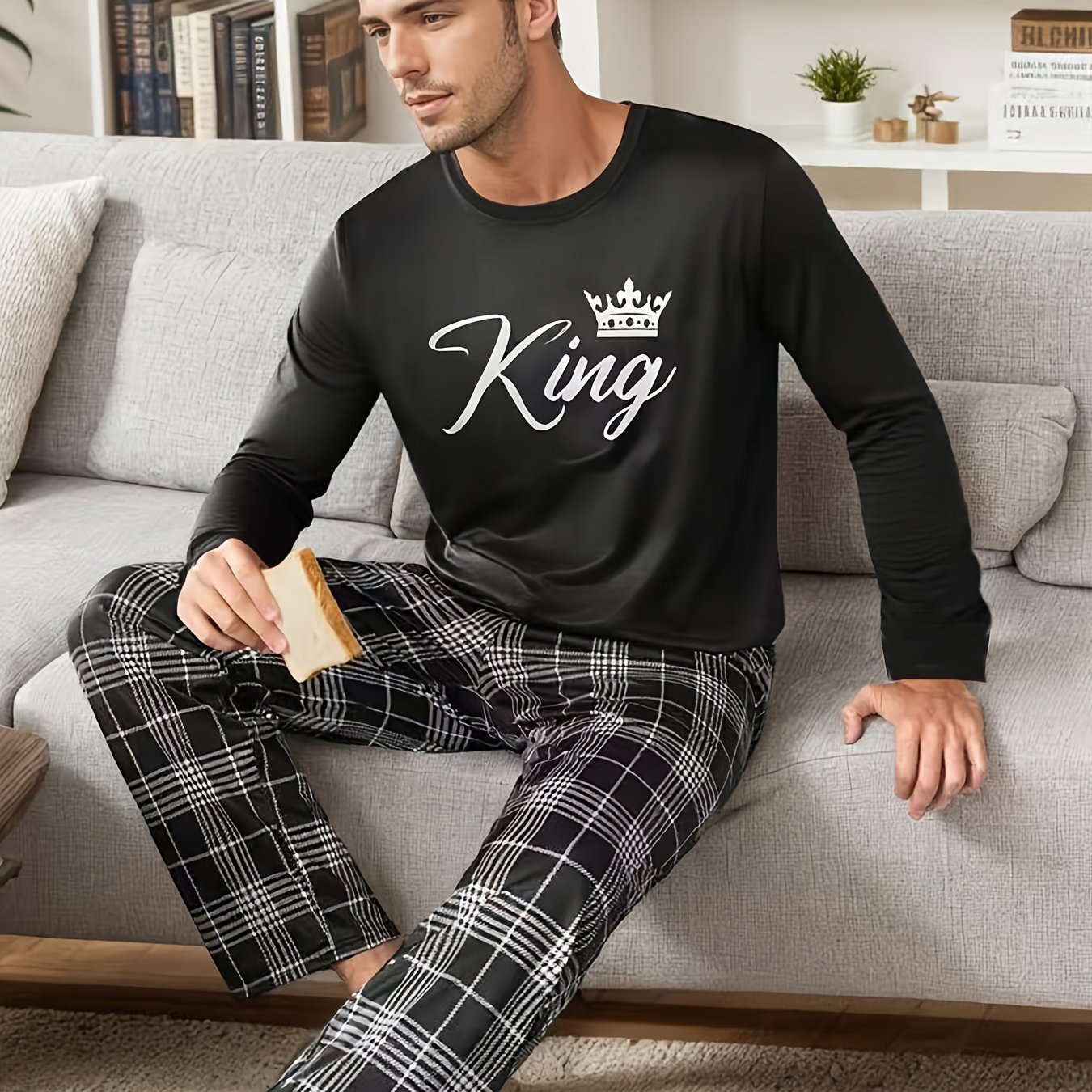 Image of Men' And Queen Letter Print Long Sleeve And Trousers Set