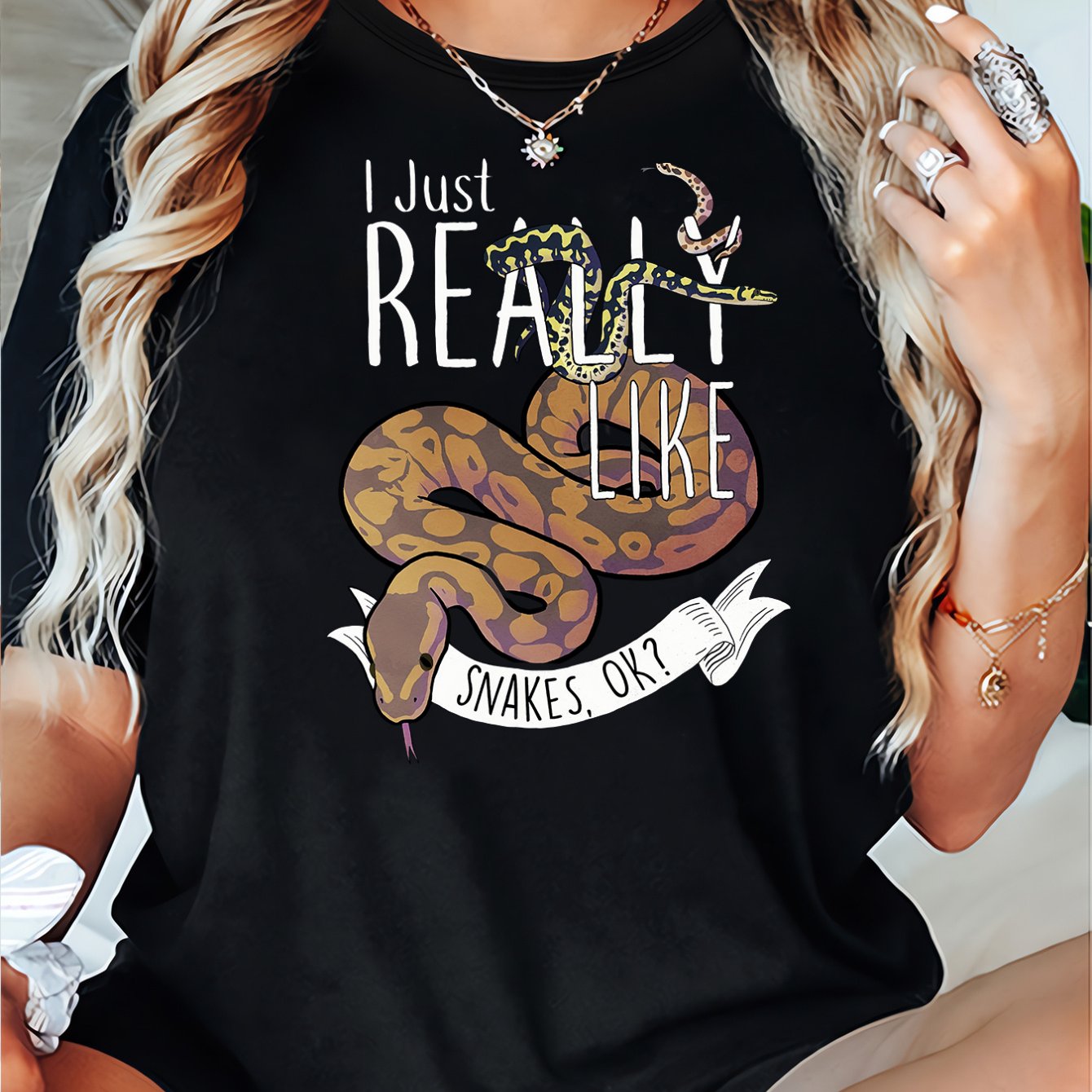 TEMU 1pc Women's Casual Crew Neck T-shirt With Snake , Polyester Short Sleeve Pullover, Medium Stretch Knit Fabric, Regular Length Top For