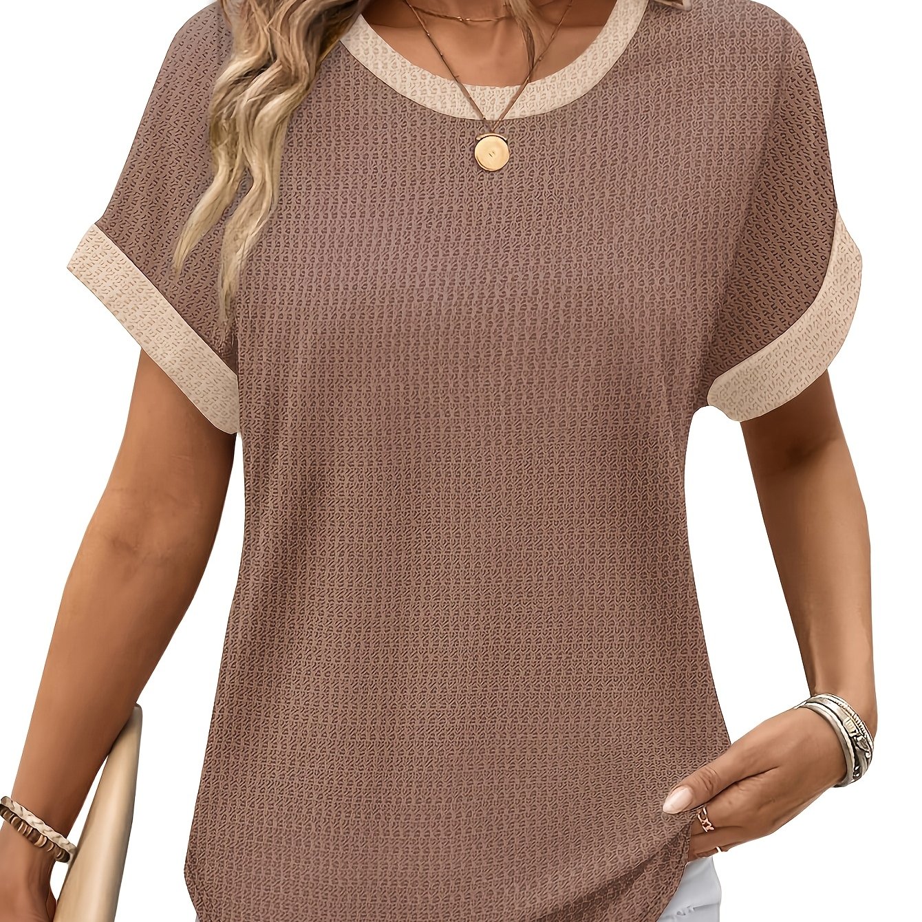 Image of Women's Comfortable Top Block Crew Neck Curved Hem Shirt Wide Sleeve Casual Short Sleeve T-shirt