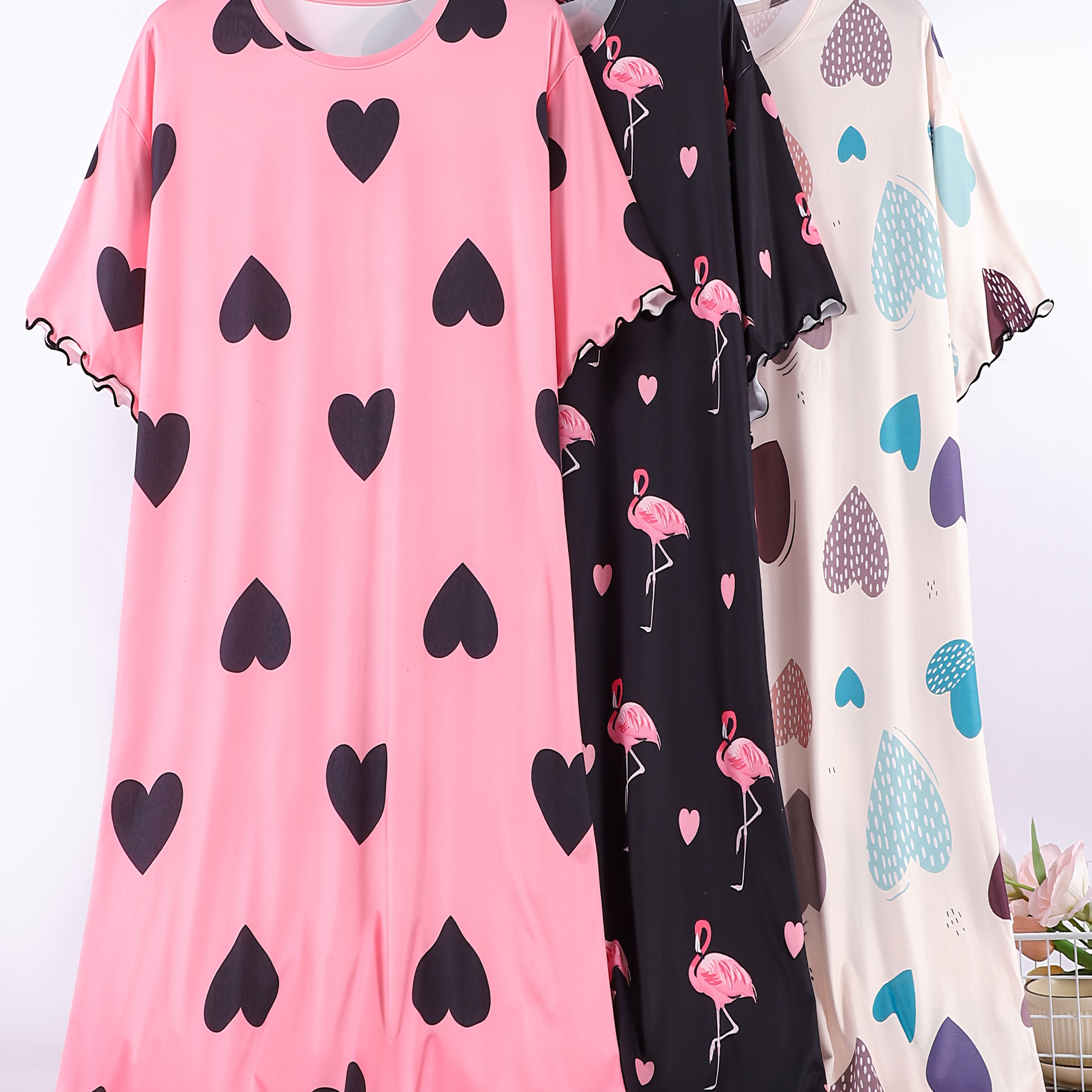 E-shop 3er-Pack Kurzarm-Sommer-Nachthemden, Lockerer Schnitt Plus Size Damen Rundhals Kurzarm Blumen- LOVE-Druck Bequeme Langlebige Hauskleidung,