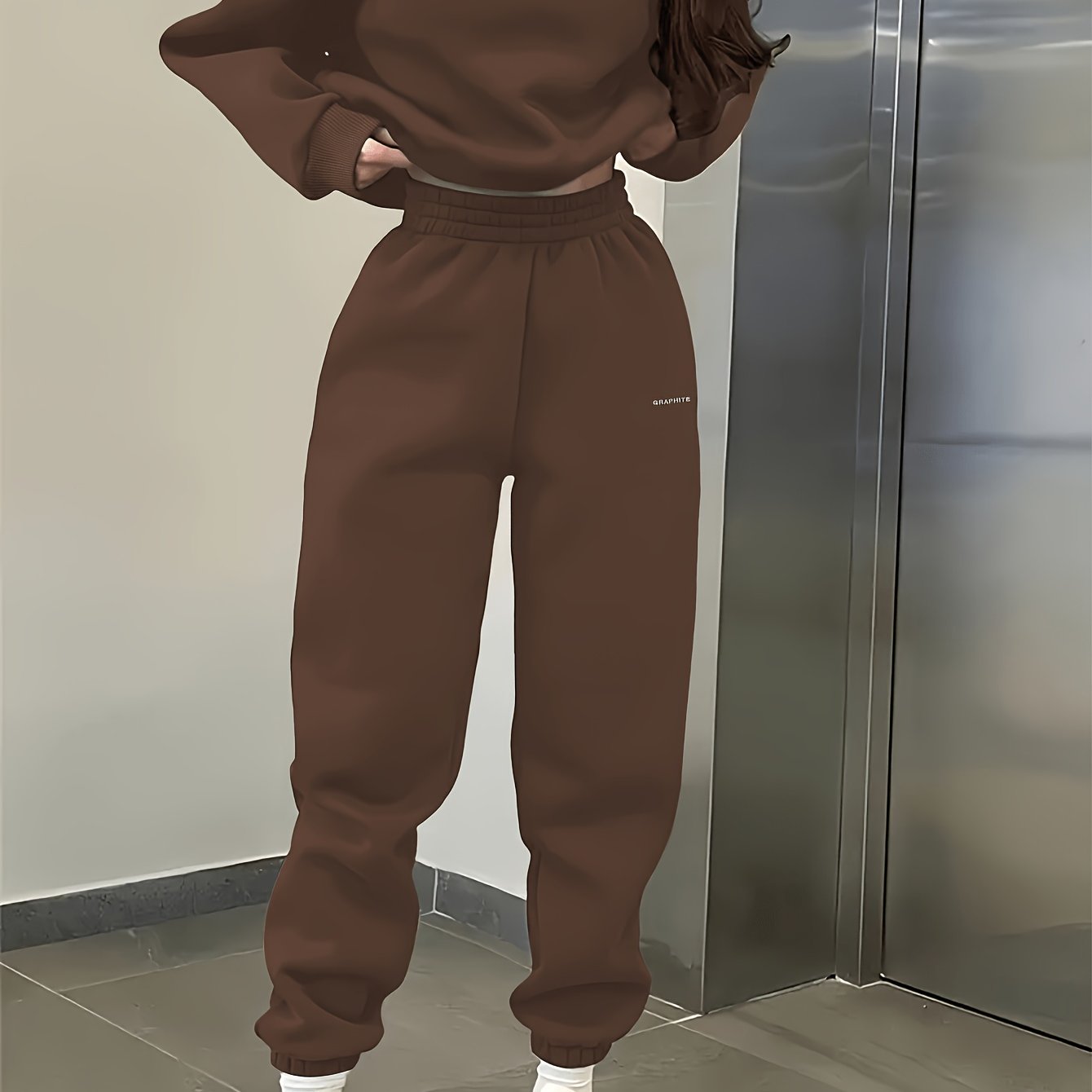 TEMU Conjunto de sudadera y pantalones holgados deportivos casuales de moda para mujer, diseño de bordadas, ropa para interiores y exteriores,