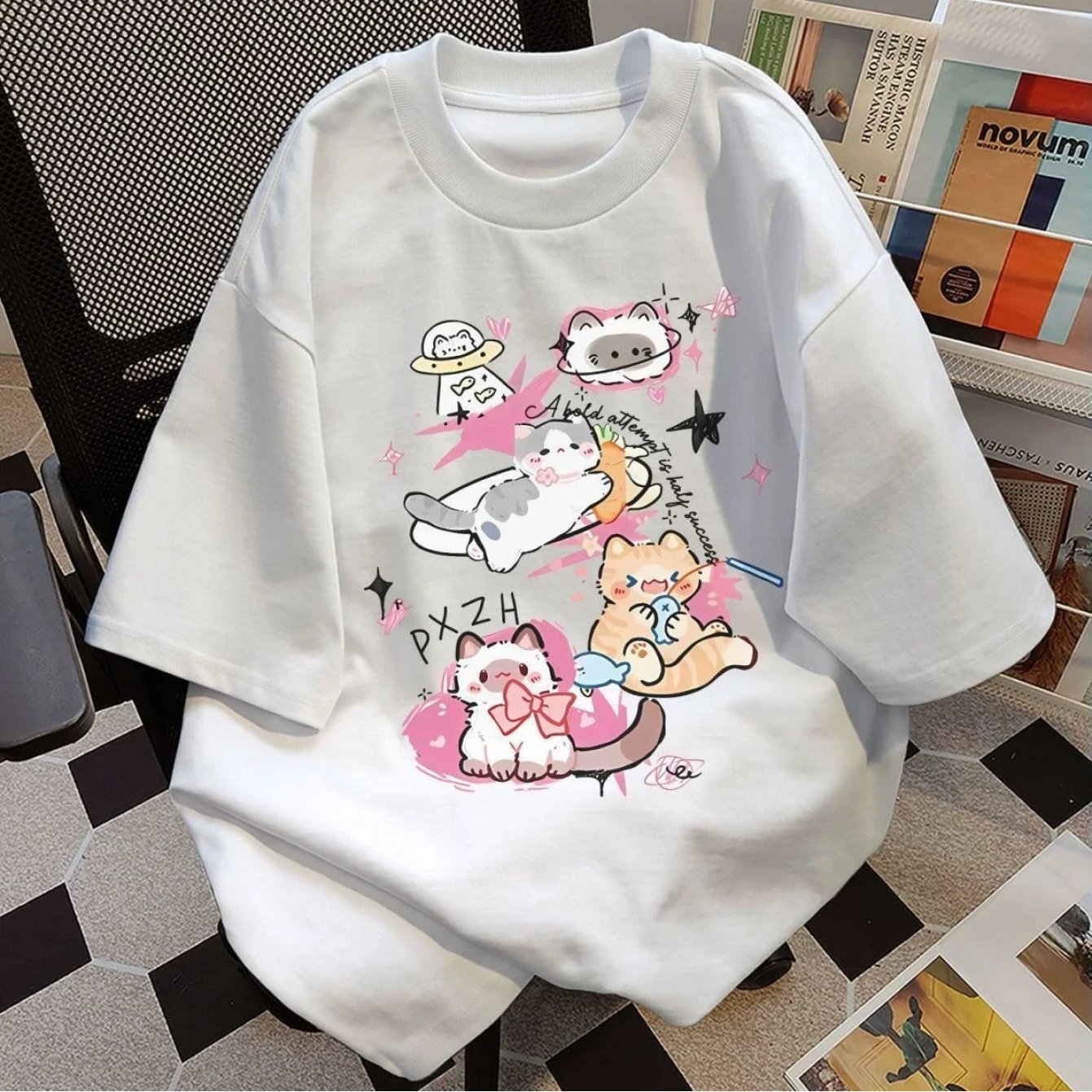 Image of Casual Printed T-shirt With A Round Neck And Short Sleeves Featuring A Cute Design, Perfect For Couples And Versatile Wear In Harajuku Style