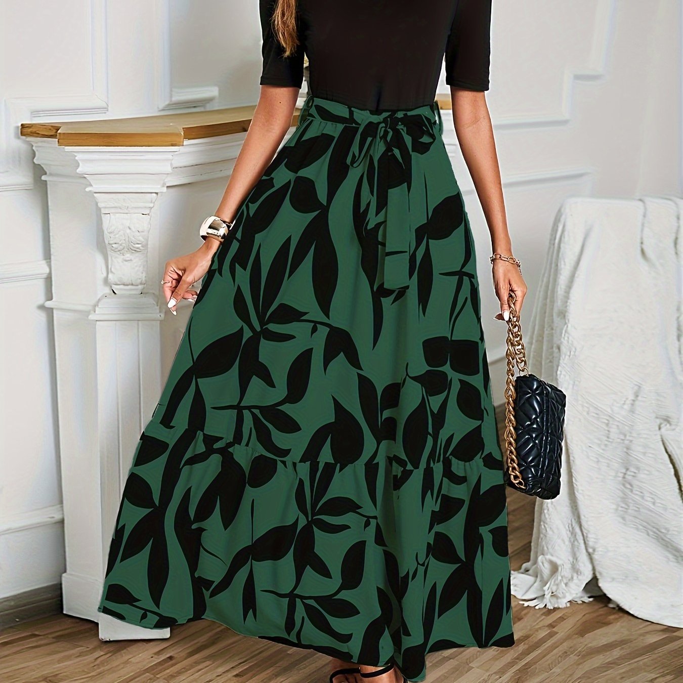 Elegant Color Block Maxi Dress For Women - Round Neck, Short Sleeve, Cinched Waist With Belt, Black & White Leaf Pattern, Lightweight Polyester, Spring/summer/fall