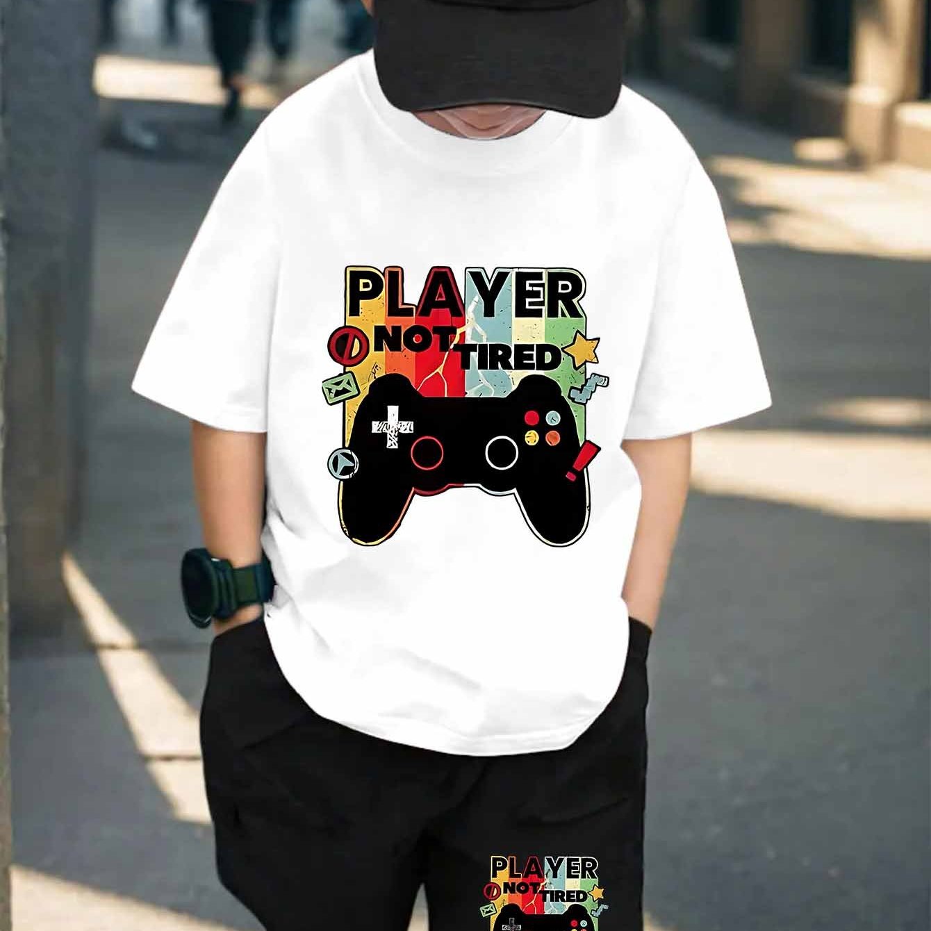 Image of A Set Consisting Of A T-shirt And Shorts Featuring A Stylish Design, Ideal For Teenagers In Outdoor Activities., For Teenager, For Teenager