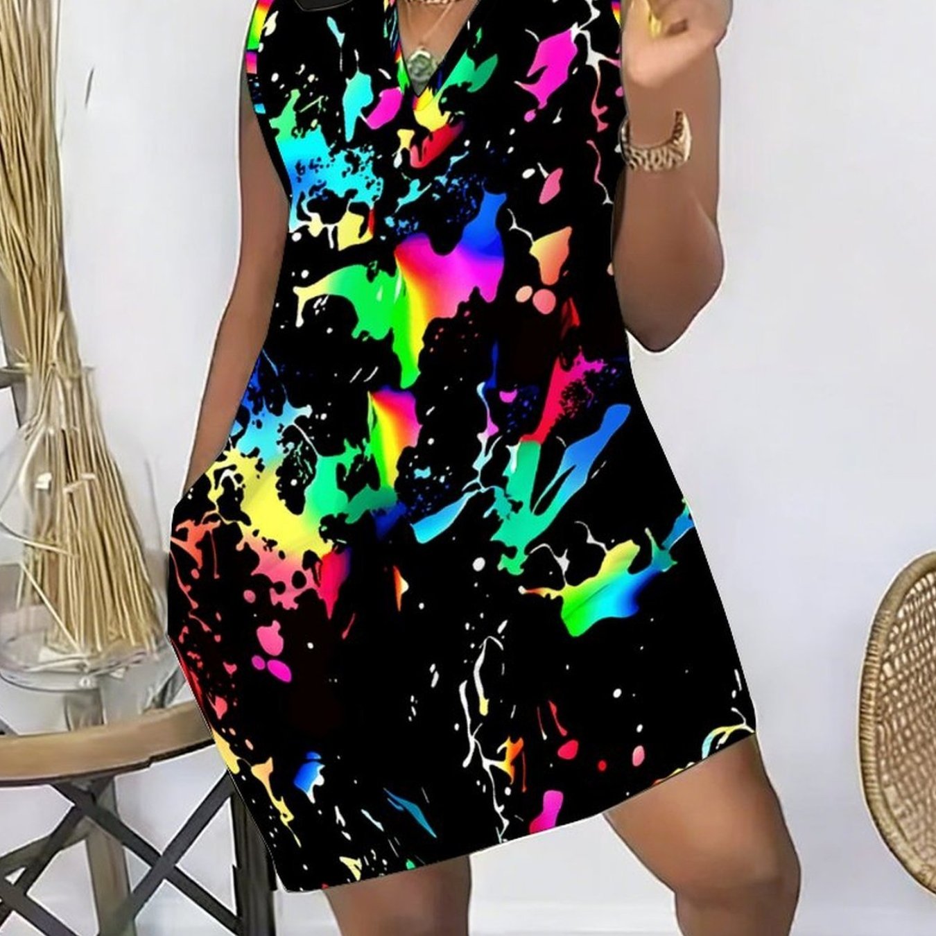Plus Size, Summer Large-size Women's V-neck Vest With Pockets And Skirt, Featuring Geometric Pattern Printing Design, Suitable For Outdoor S And Daily Wear