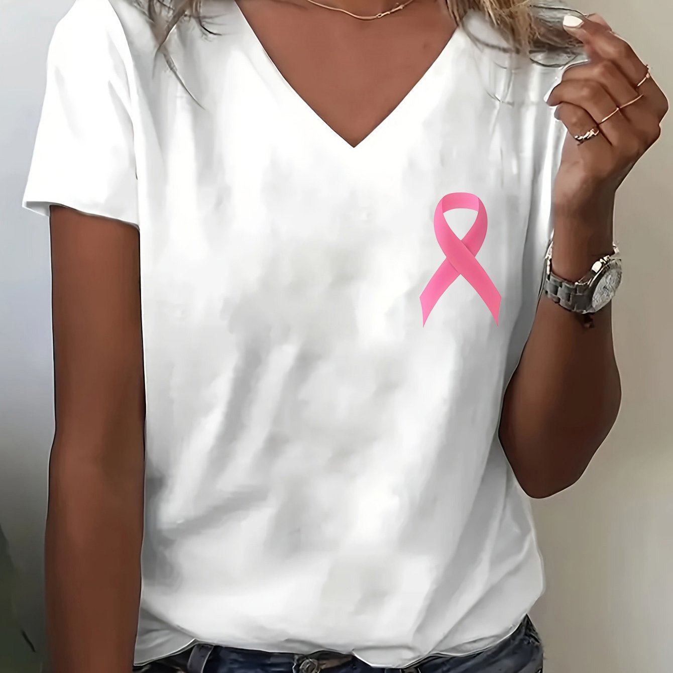 TEMU T-shirt à col en V pour femme avec impression de ruban de sensibilisation au du sein rose - Tee décontracté à manches courtes, confortable et