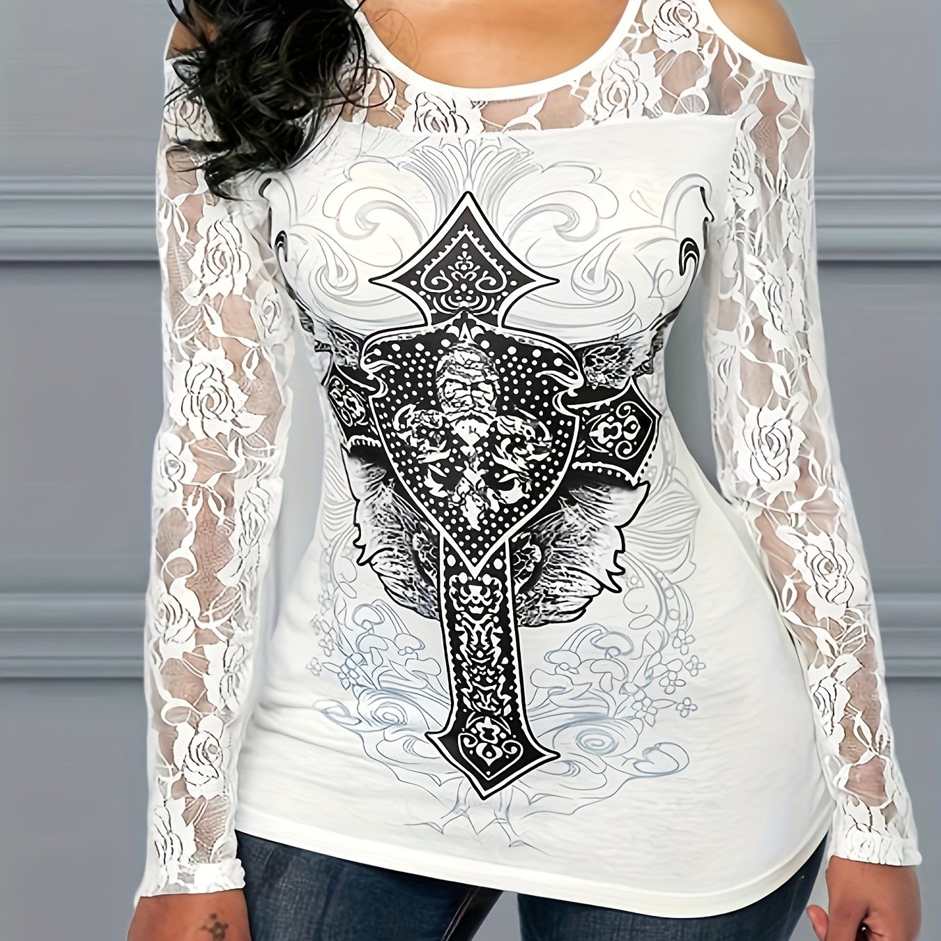 Plus Size - Plus Size - White Mid-length Slim-fit Casual Color Block Pattern T-shirt