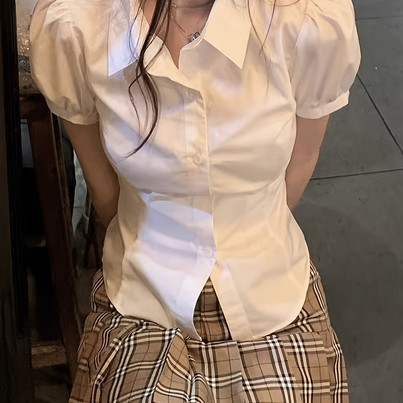 E-shop Pure Desire Style Uniform Taillen-betonendes Kurzarmhemd, College-Stil Heißes Slim Fit Hemd, Vielseitiges Weißes Oberteil, Kurzarm Slim Fit