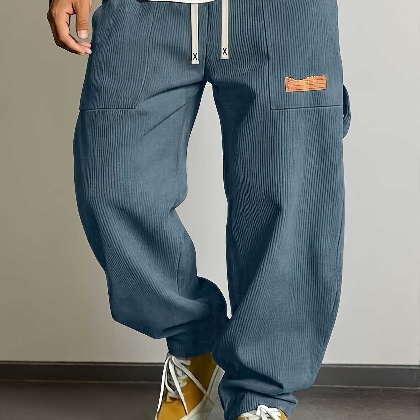 TEMU Pantalon en velours pour homme - Pantalon à jambes larges avec taille élastique à cordon de serrage et multi-poches | Velours de couleur unie