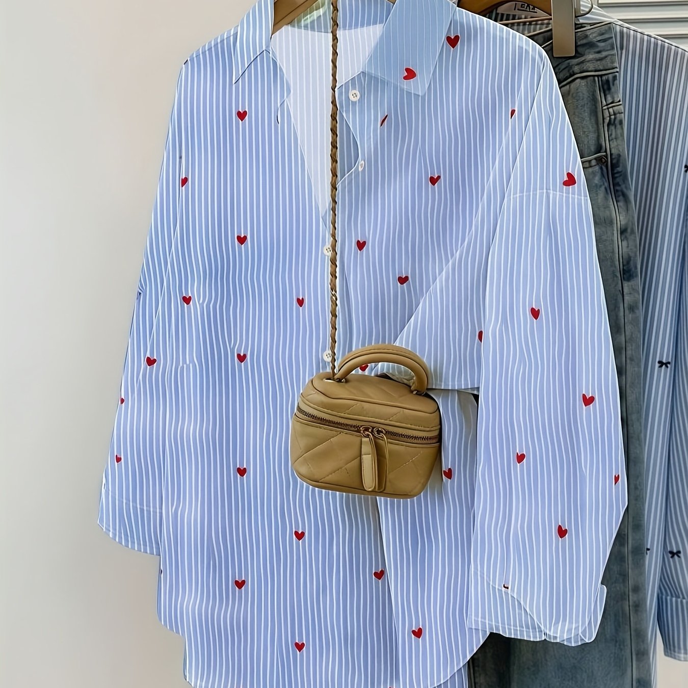 Plus Size, Plus Size Women's Striped Heart Print Top, Casual Elegant Ladies Plus Shirt For Summer Outerwear