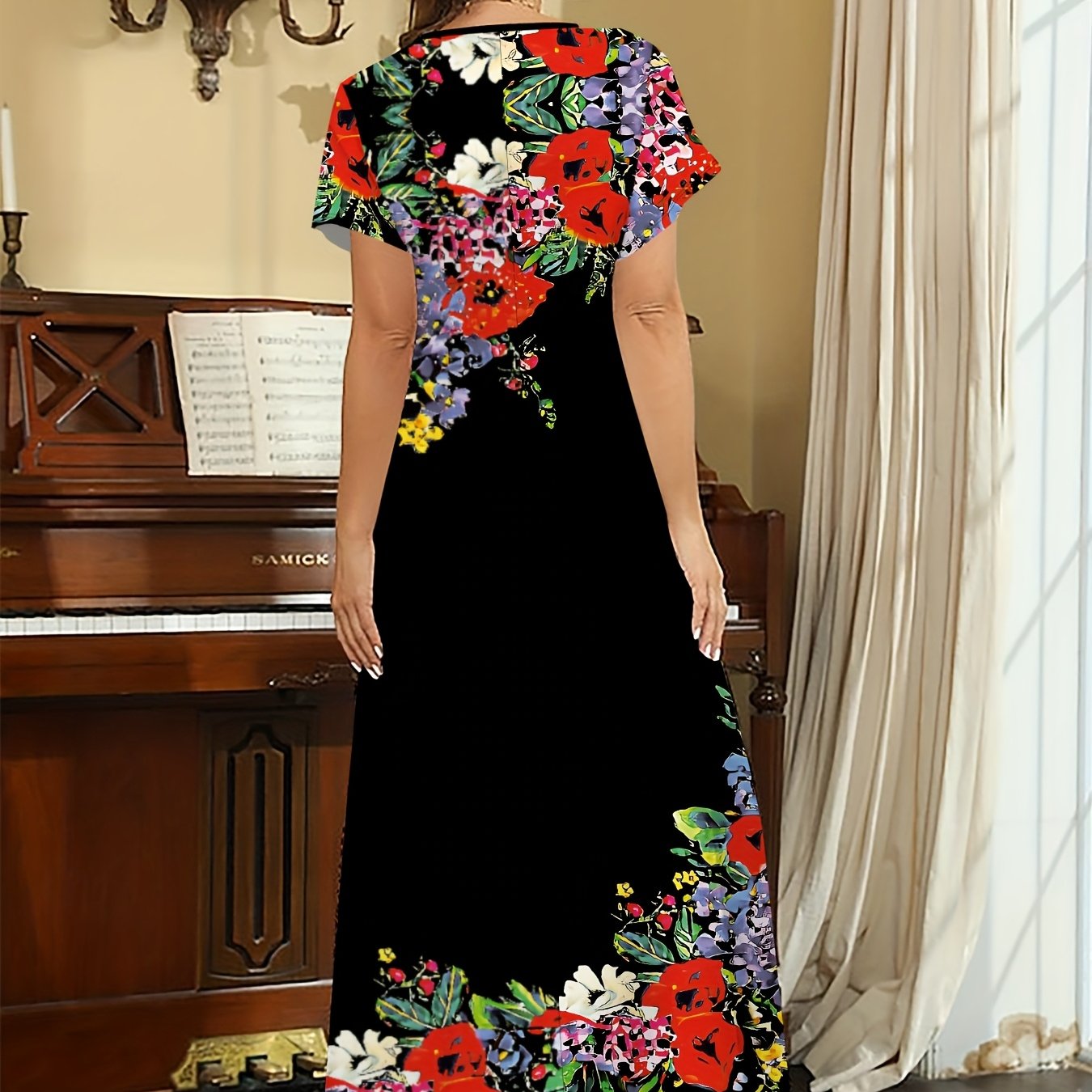 Image of - 3d Printed Women's Fashionable Plus-size Dress With A Colorful For Season, Chic Casual V-neck With Short Sleeves