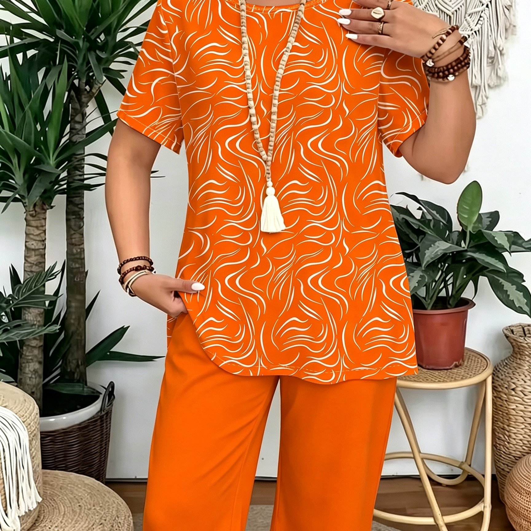 Image of Plus Size Elegant Fashion Women's Suit, Round Neck T-shirt Printed Two-piece Set, Suitable For Home, Travel, Parties, Vacation