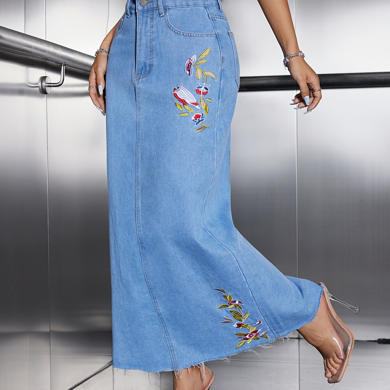 スカート Blue Flower Denim Skirt FLORAL DENIM SKORT - Blue | ZARA Canada