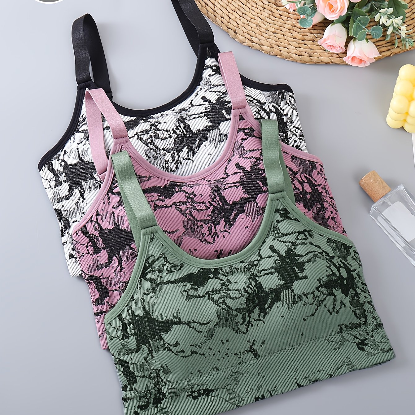 Image of 3pcs Tie-dye Women's Sports Bra, Adjustable Strap Tank Top Bra For Yoga And Sports