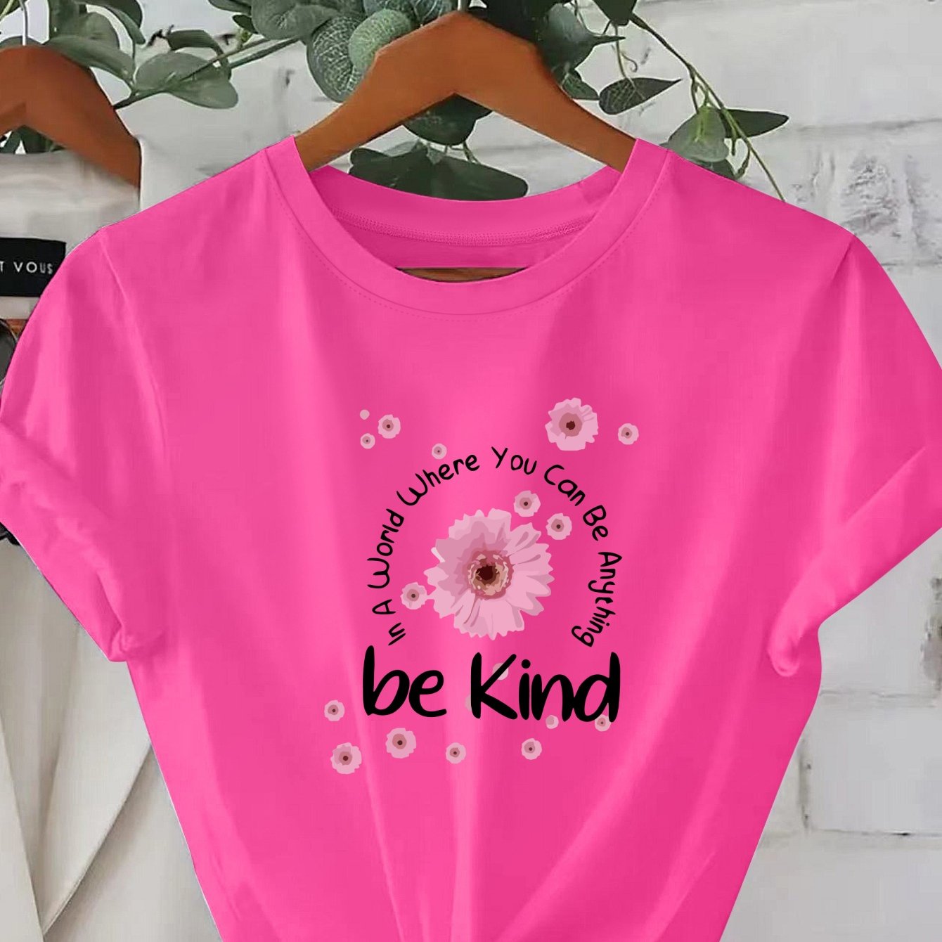 TEMU Plus Size - Plus Size - , Everyday Outfits, Comfortable Casual Short Sleeves, Stylish Printed Round Neck T-shirts, Plus Size Women's Clothing,