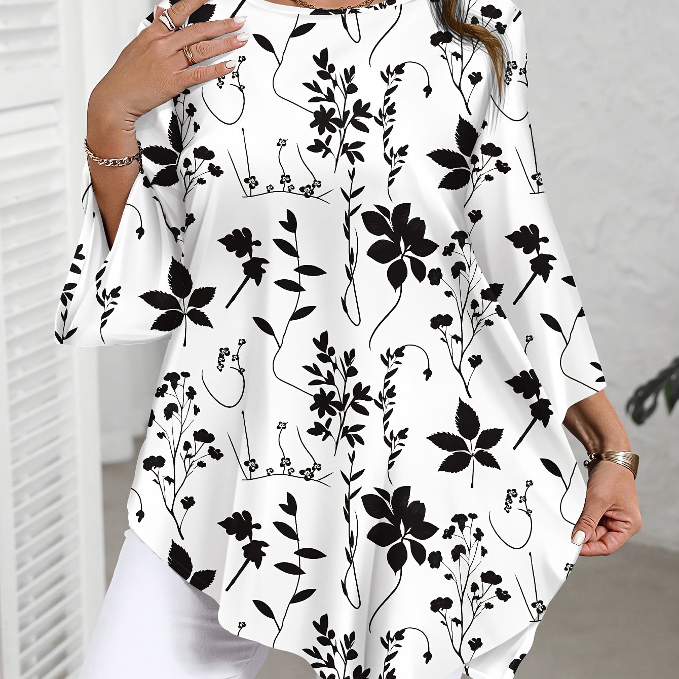 E-shop Plus-Size, Damen Casual Elegantes Blumenmuster Rundhals-Shirt für den Sommer