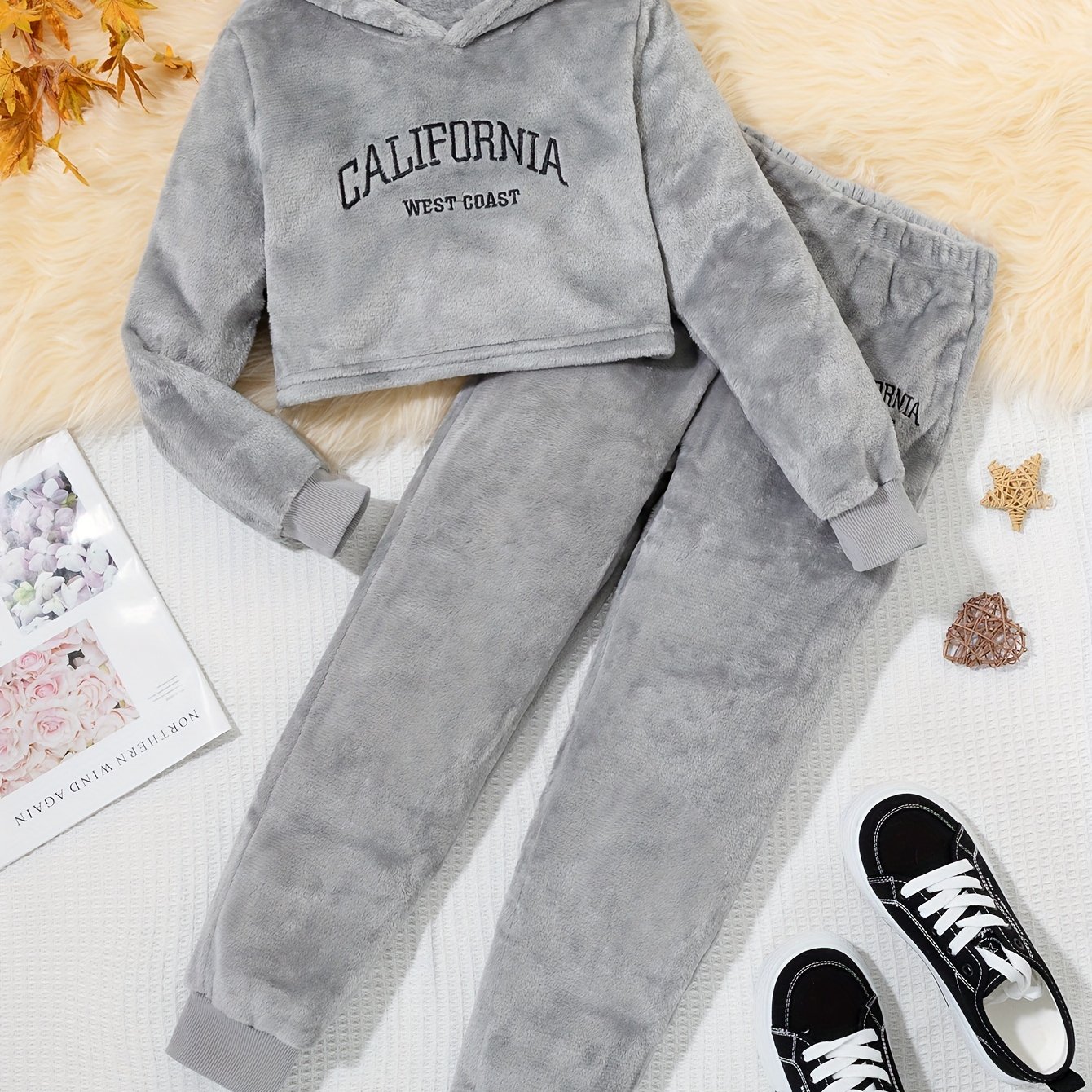 Image of Girls' Casual Short Hooded Sweatshirt And Fuzzy Pants Set, Perfect For Outdoor